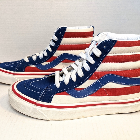 Vans Other - VANS Off The Wall High Top Skateboard Shoes Flag